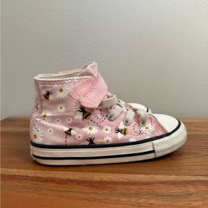 Toddler Hightop Converse Sneakers